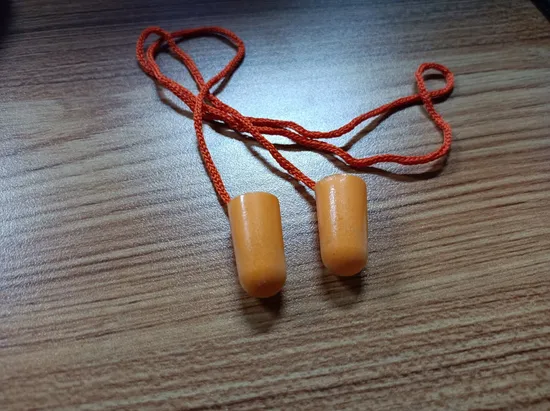 Top Selling Corded Silicone Ear Plugs 25dB OPP Bag/Plastic Box Packed Soundproof 